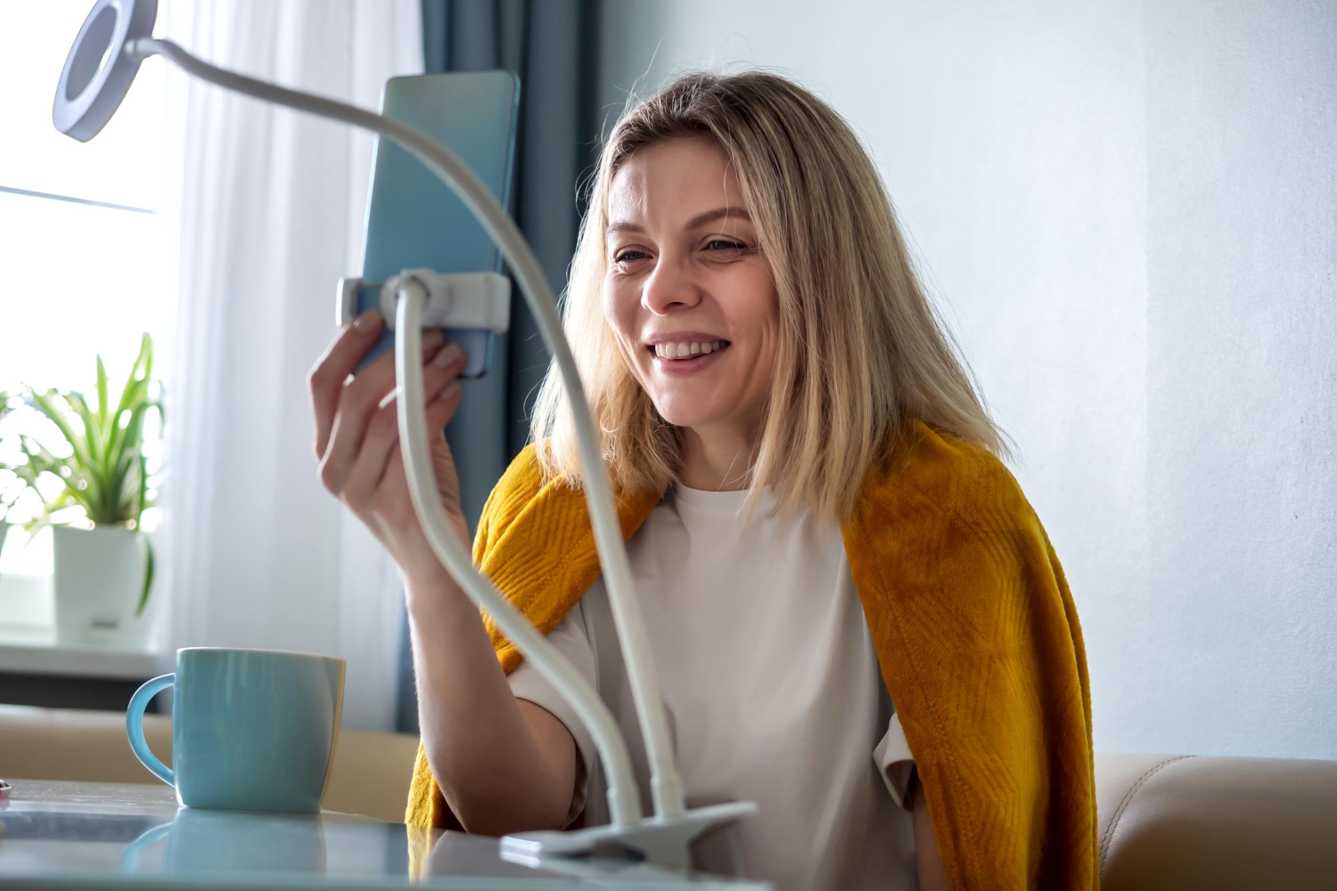 Trucos de accesibilidad para la vida cotidiana: subtítulos instantáneos en llamadas, vídeos y notas de voz con copia rápida.